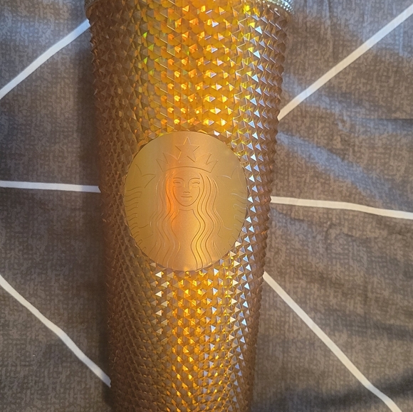 Limited 50th anniversary honeycomb studded cup - Picture 2 of 2